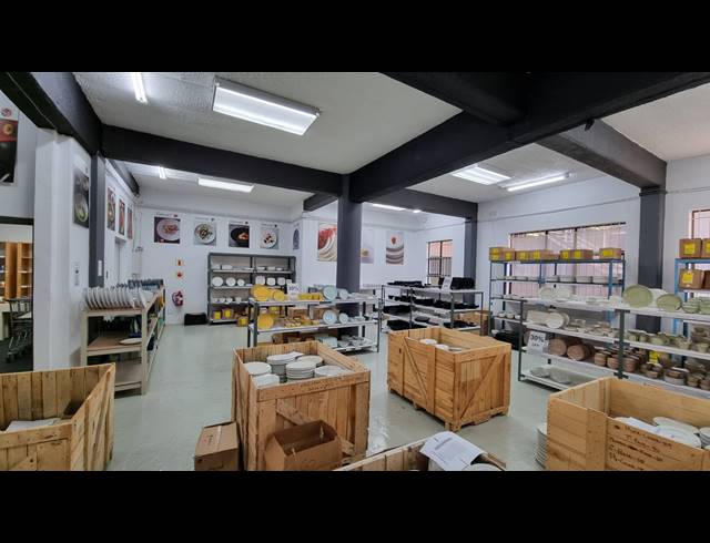 288M² MINI FACTORY TO LET IN SALT RIVER